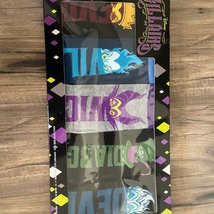 Exclusive Disney Villains sock set